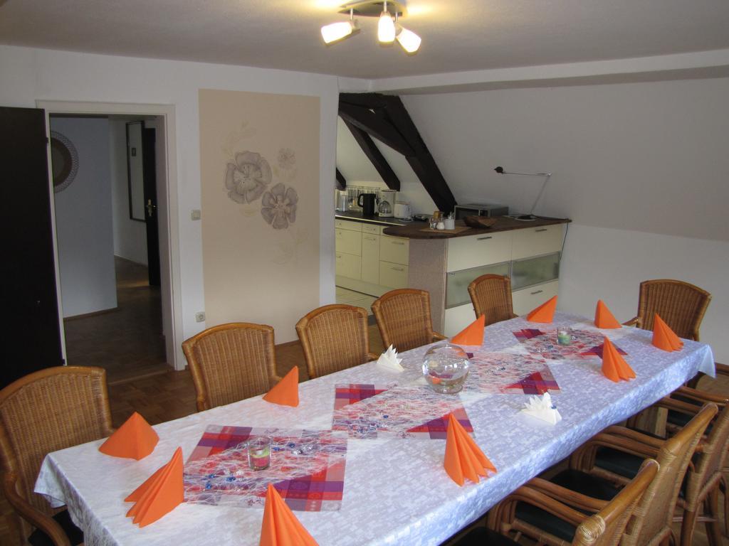 Hof Guttels Waldgasthof Ferienpension Rotenburg an der Fulda Habitación foto